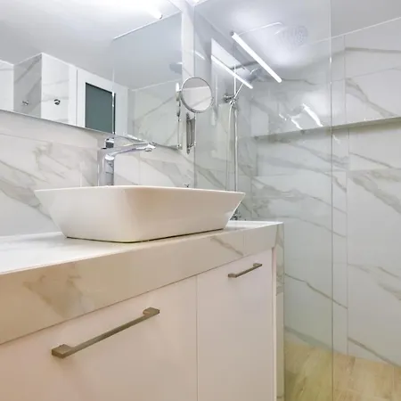 2Bedroom Renovated Apartment Athens Exterior photo
