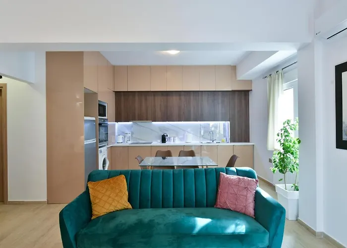 2Bedroom Renovated Apartment